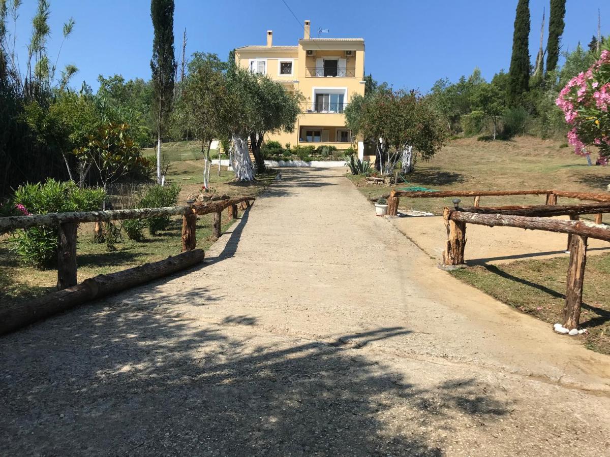 Villa Nino Kothonikion