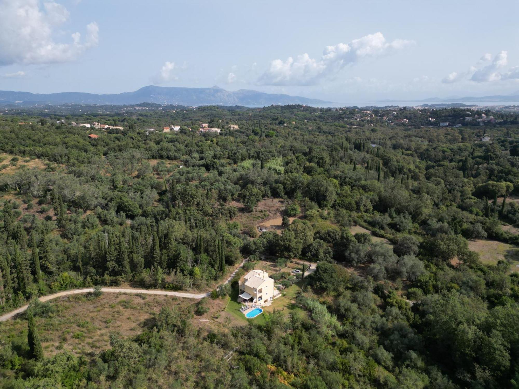 Villa Nino Kothonikion