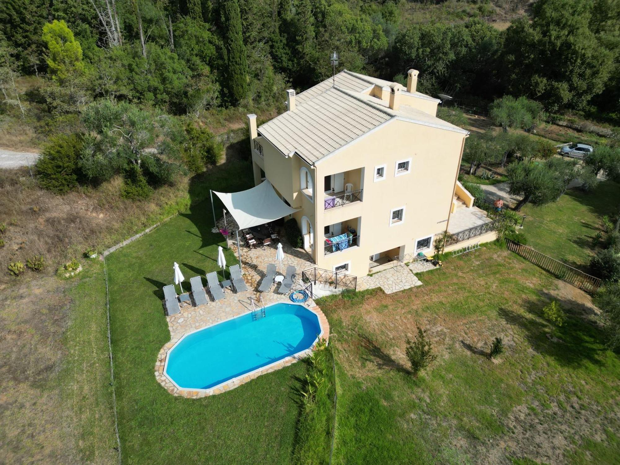 Nino Villa Kothonikion